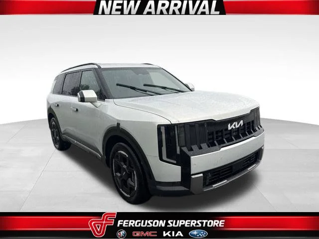 Used 2027 White Kia EX image 1