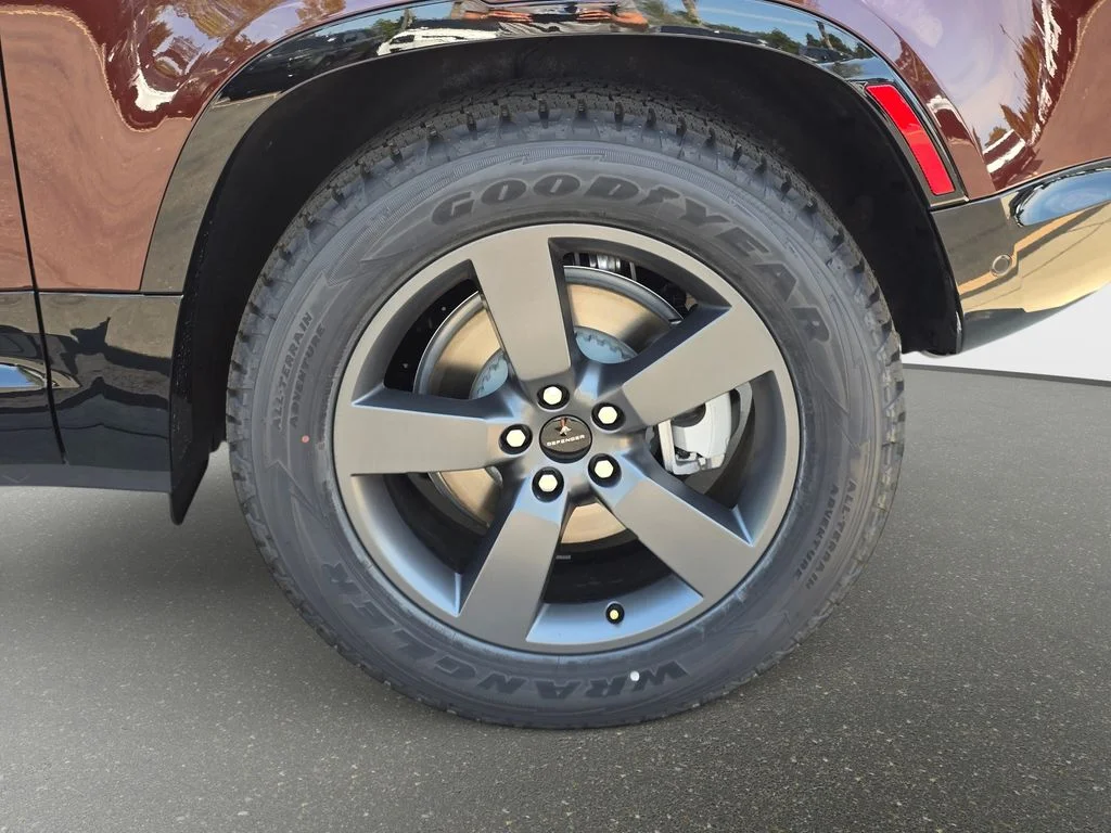 New 2026 Sedona Red LAND ROVER X-Dynamic SE image 35