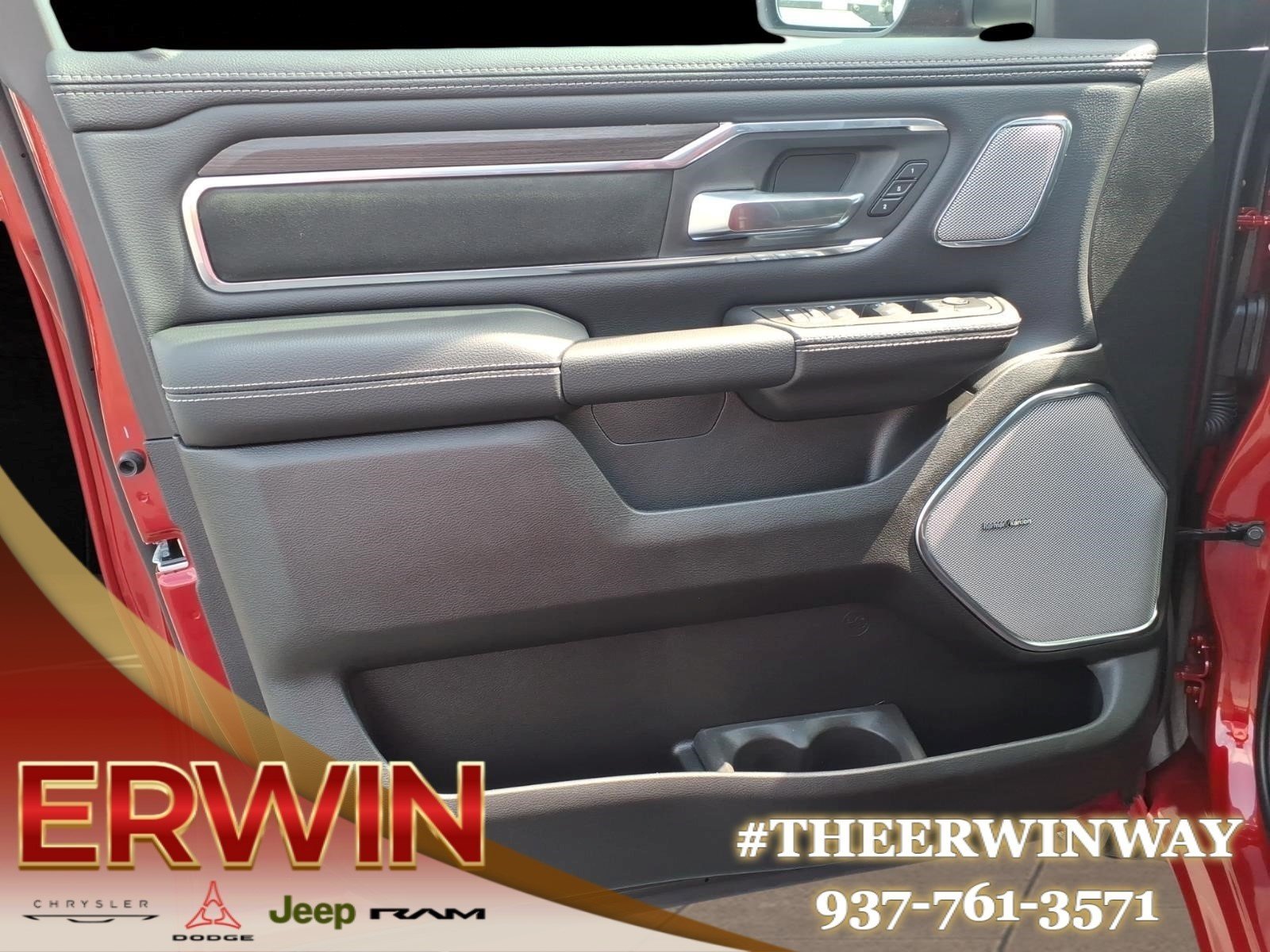 New 2027 Molten Red Pearl-Coat Exterior Paint RAM Laramie image 8
