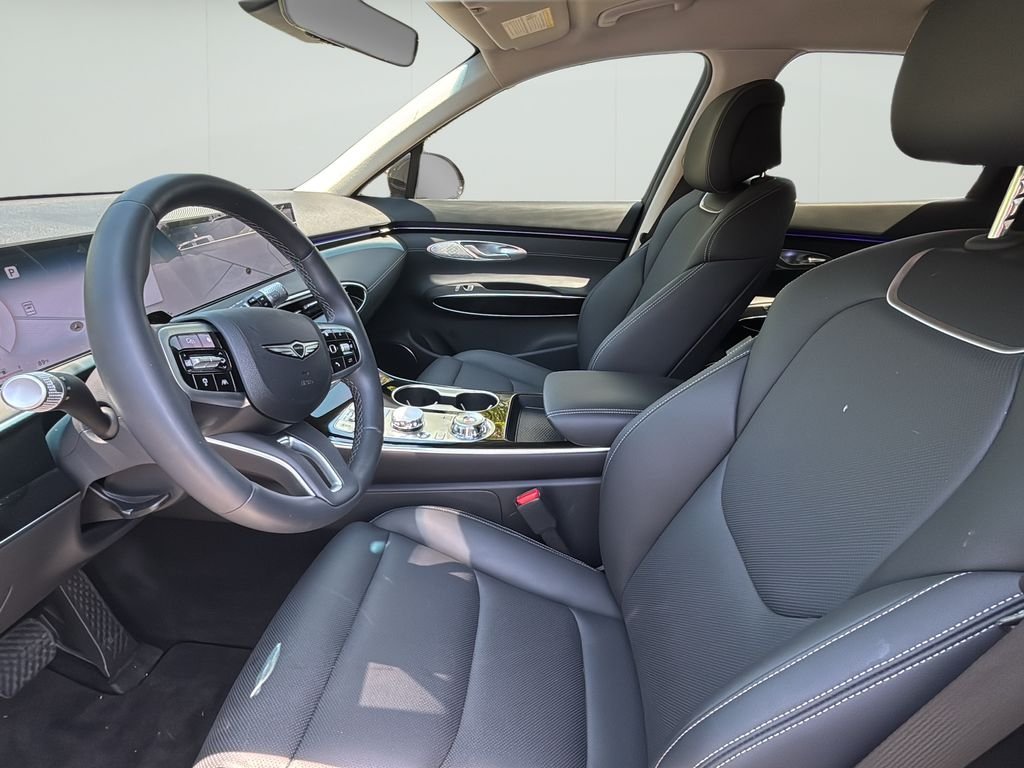 2026 GENESIS GV70 - Photo 14
