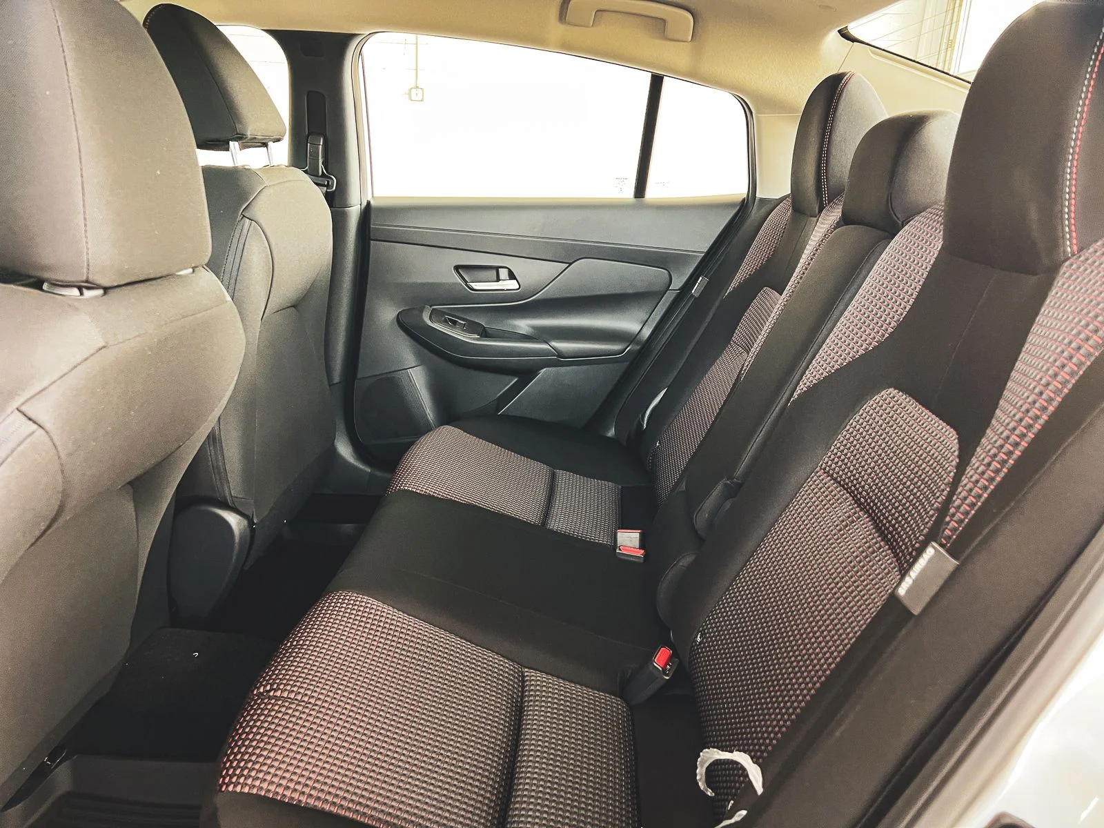 New 2026 Aspen White TriCoat Nissan SR image 21
