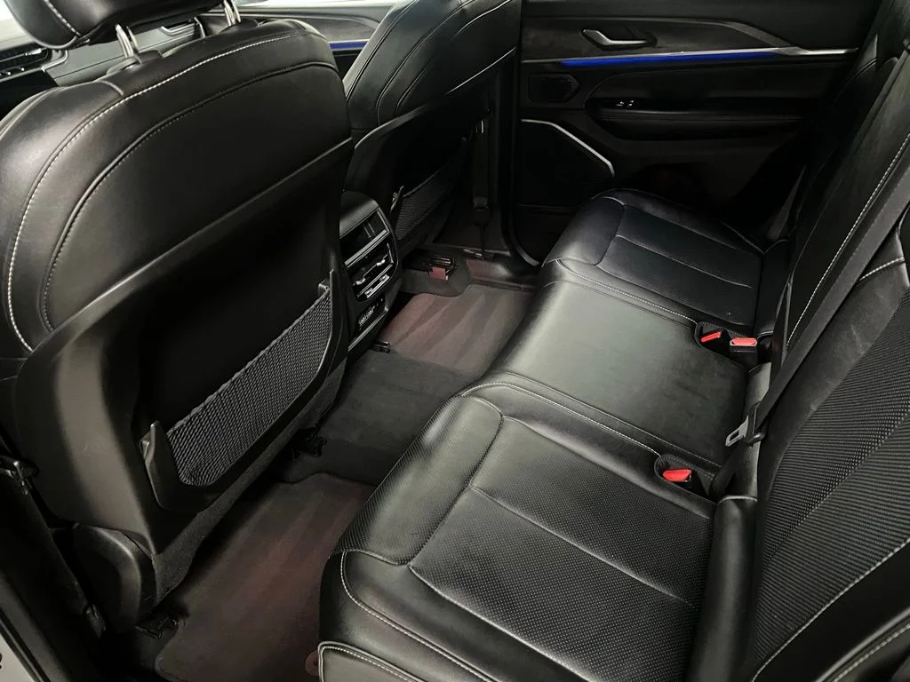 2023 Jeep Grand Cherokee Overland - Photo 53