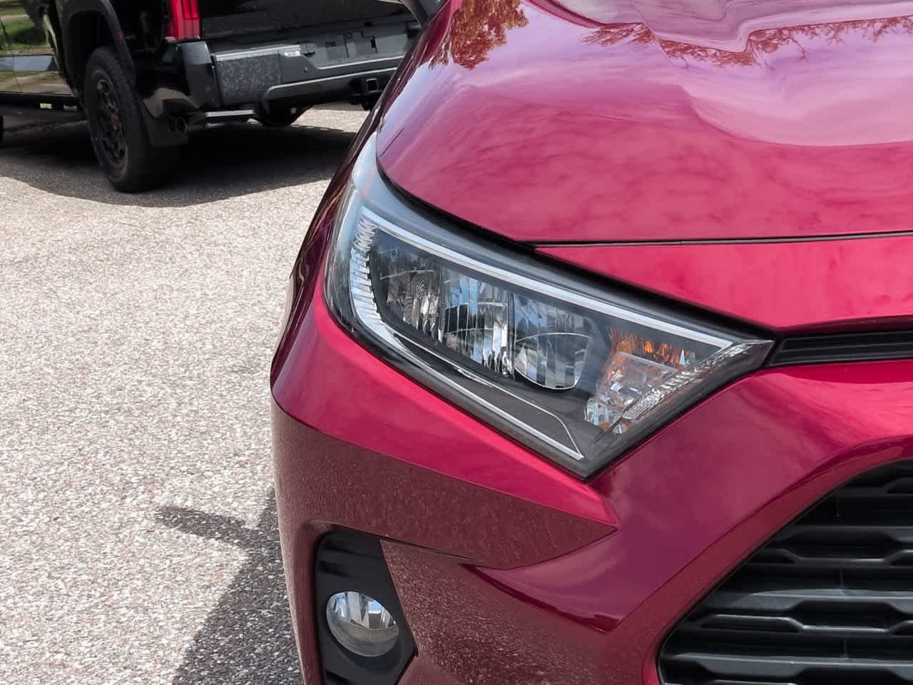Certified Used 2021 Ruby Flare Pearl Toyota XLE image 10