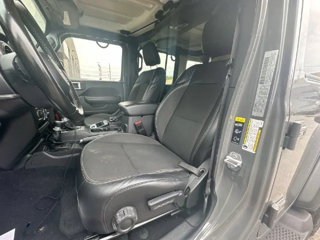 Used 2020 Gray Jeep Unlimited Sport image 13