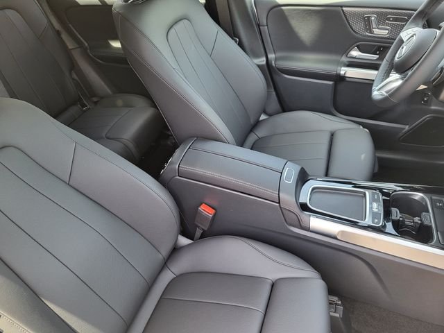 New 2026 Cirrus Silver Metallic Mercedes-Benz GLB 250 image 14
