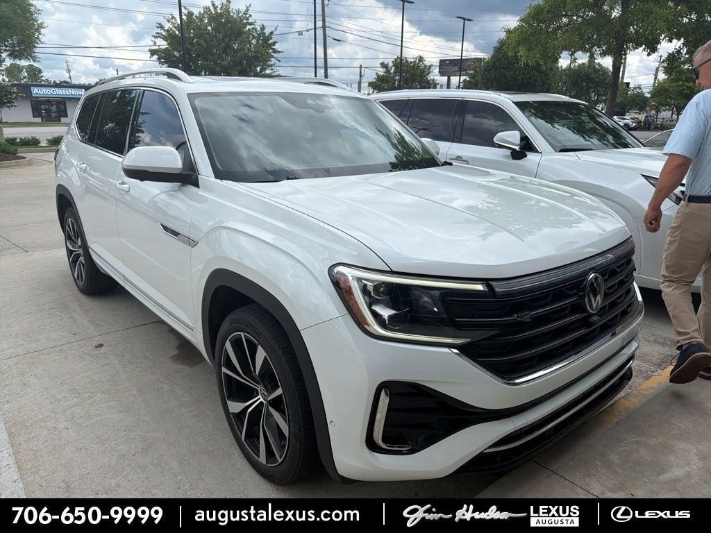 2024 Volkswagen Atlas 2.0T SEL Premium R-Line 4MOTION's photo