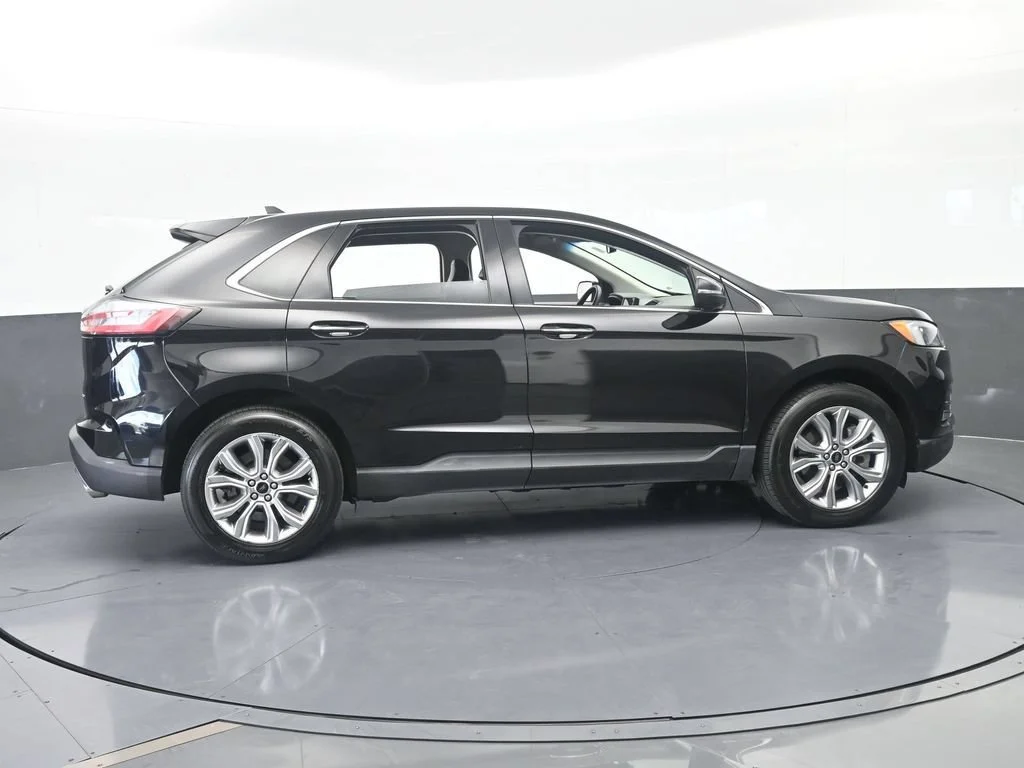 Used 2024 Black Ford Titanium image 7