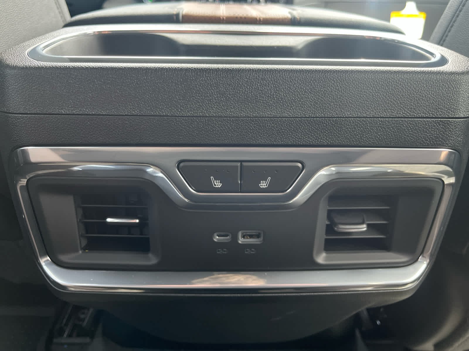 2026 Chevrolet Silverado 3500 HD High Country - Photo 38
