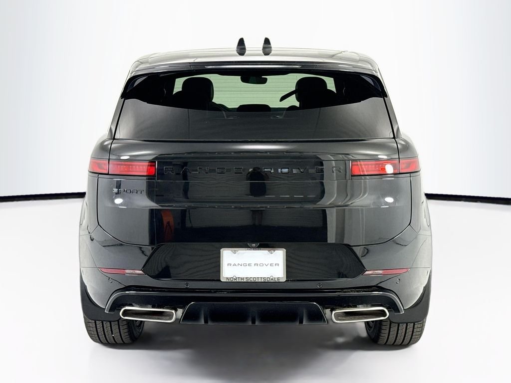 New 2026 Santorini Black Land Rover Dynamic SE image 6
