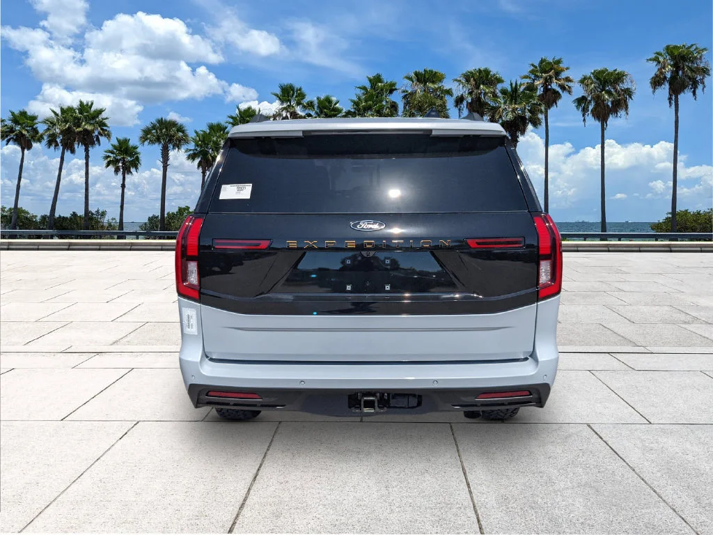 New 2026 Space Silver Metallic Ford Tremor® image 6