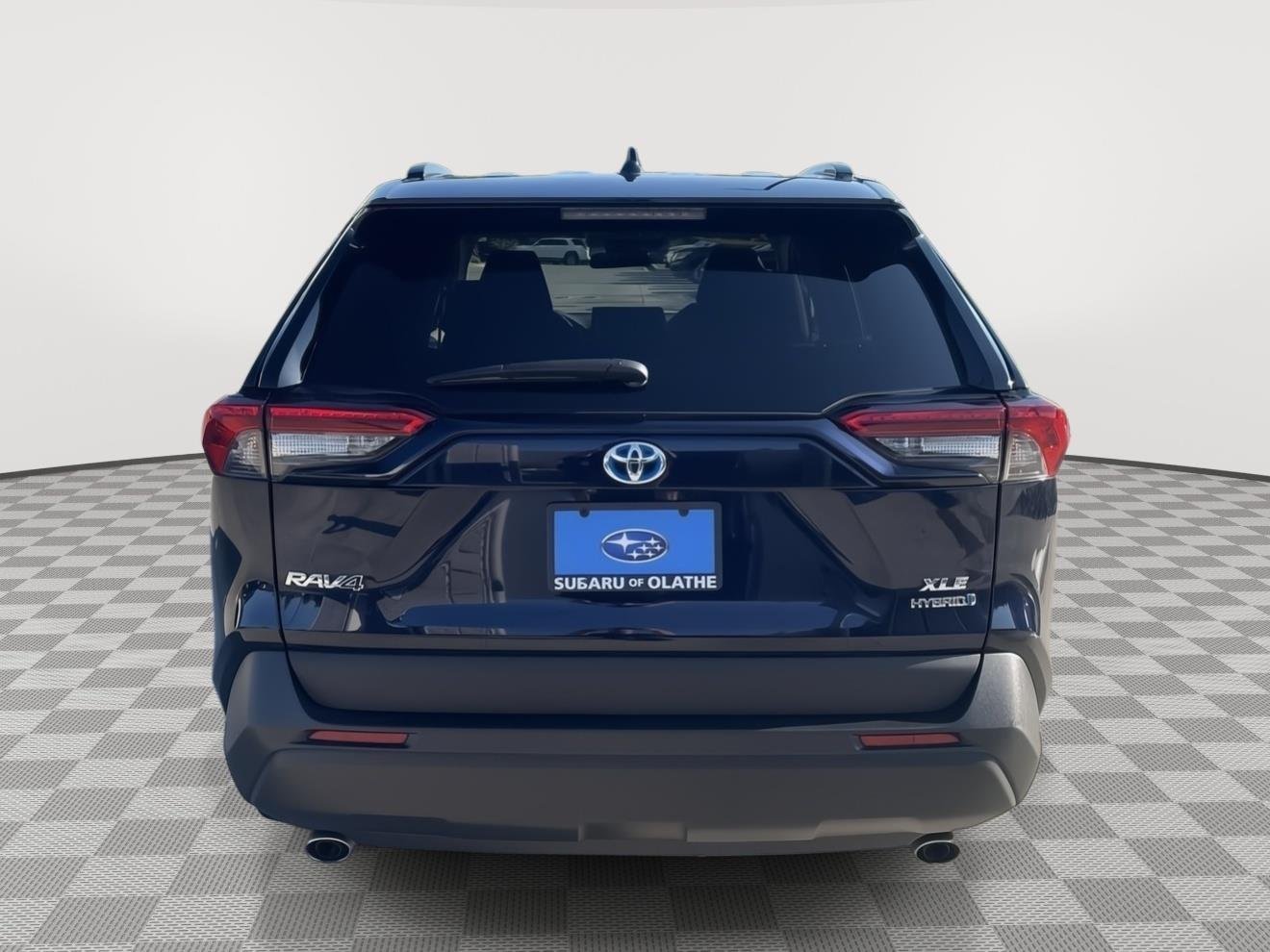 Used 2020 Blueprint Toyota Hybrid XLE image 11