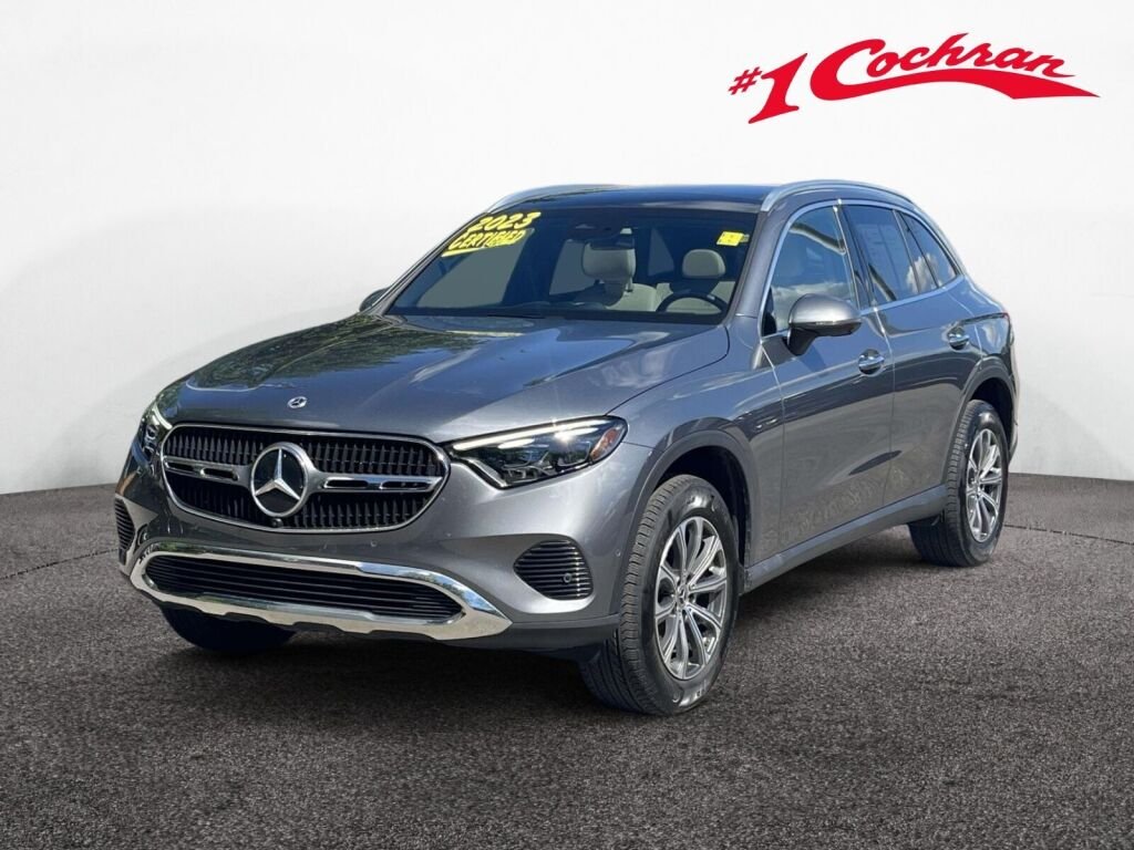 Used 2023 Selenite Grey Metallic Mercedes-Benz GLC 300 image 11