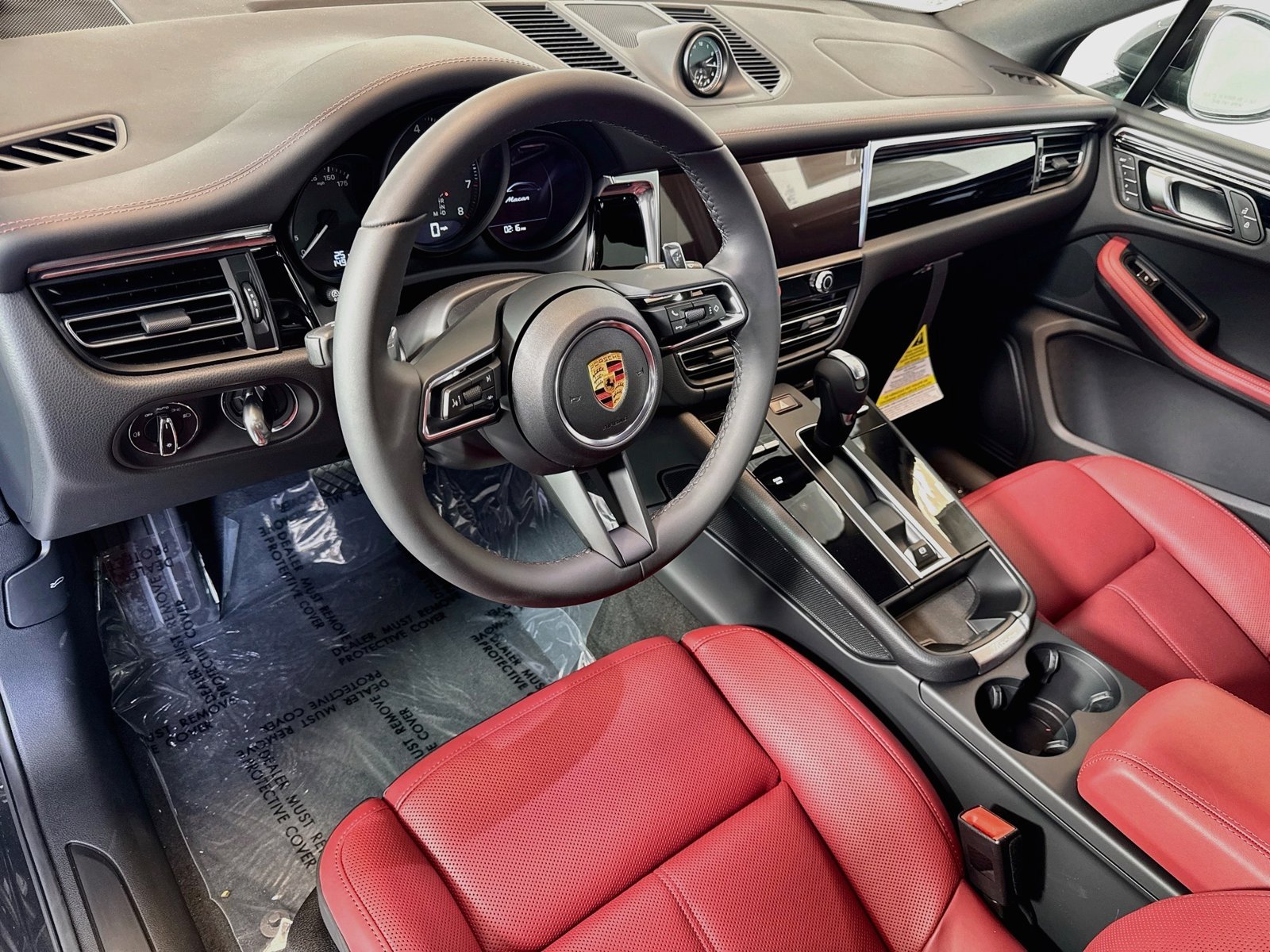 Used 2026 Volcano Grey Metallic Porsche  image 4