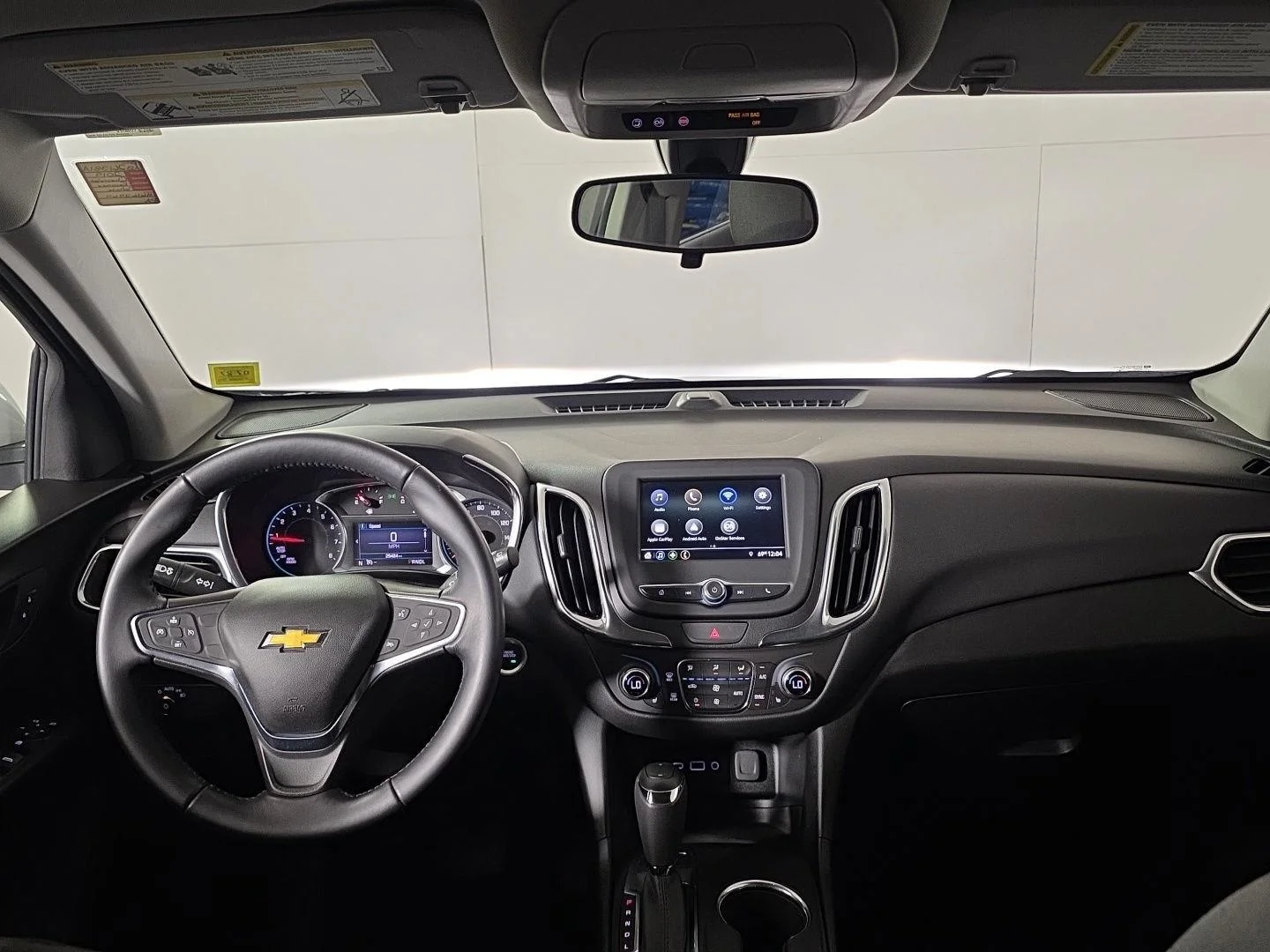 Used 2019 Iridescent Pearl Tricoat Chevrolet LT image 25