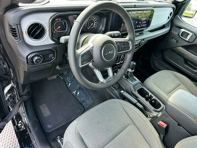 Used 2024 Black Jeep Sahara image 10