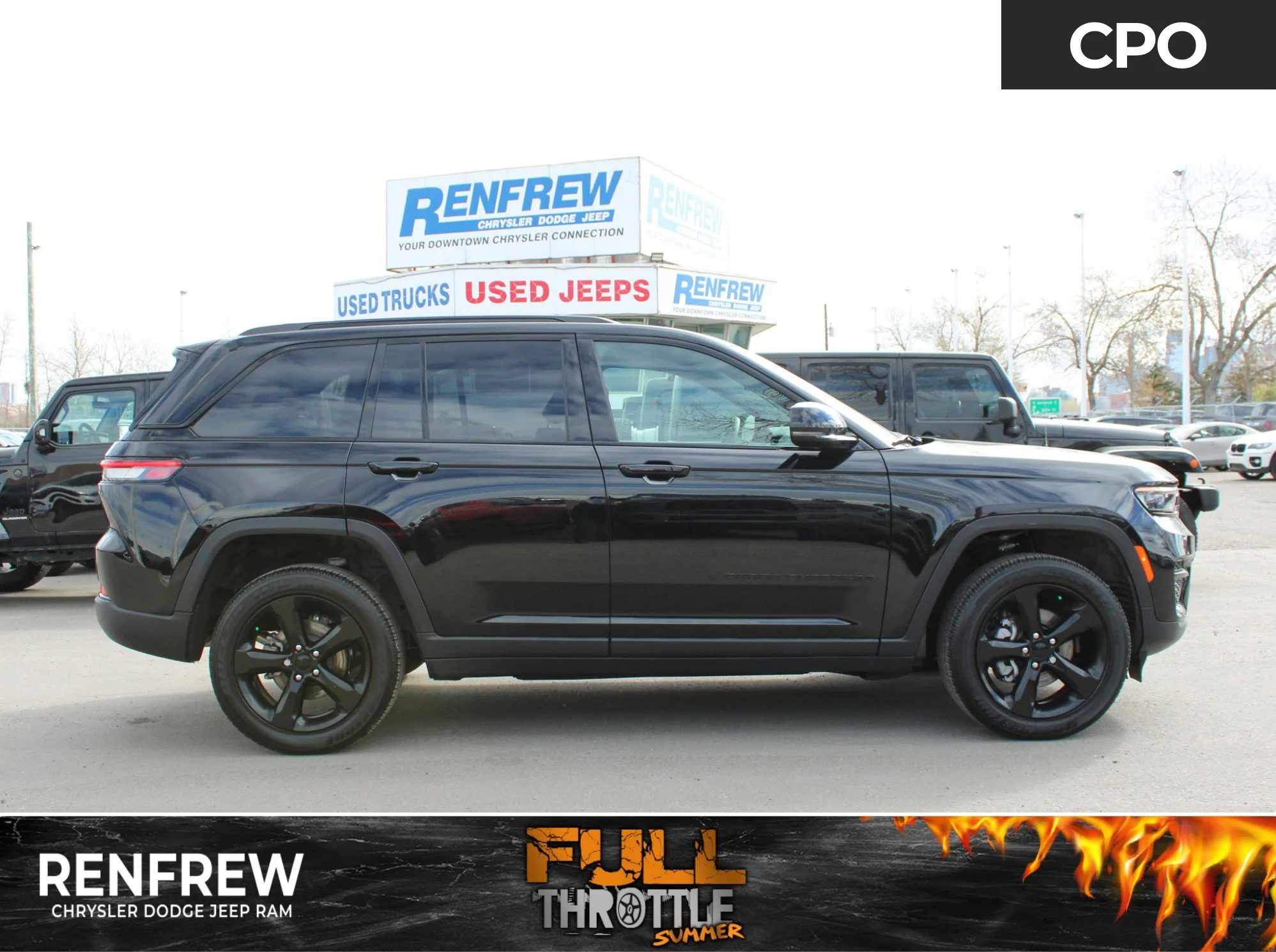 Certified Used 2025 Black Jeep Altitude * V6 | Heated Seats | Trailer Tow Package  | Wireless Charger | Sunroof | Adaptive Cruise image 1