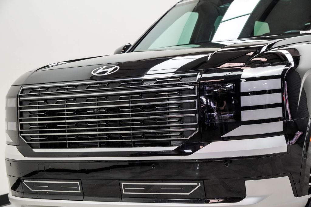 Used 2026 Black Hyundai Calligraphy image 2