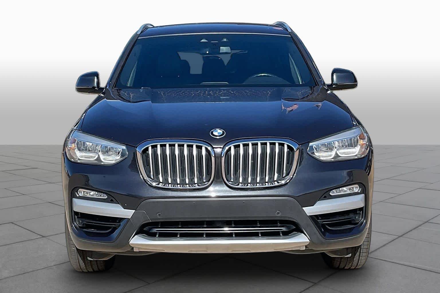 Used 2019 Dark Graphite Metallic BMW sDrive30i image 4