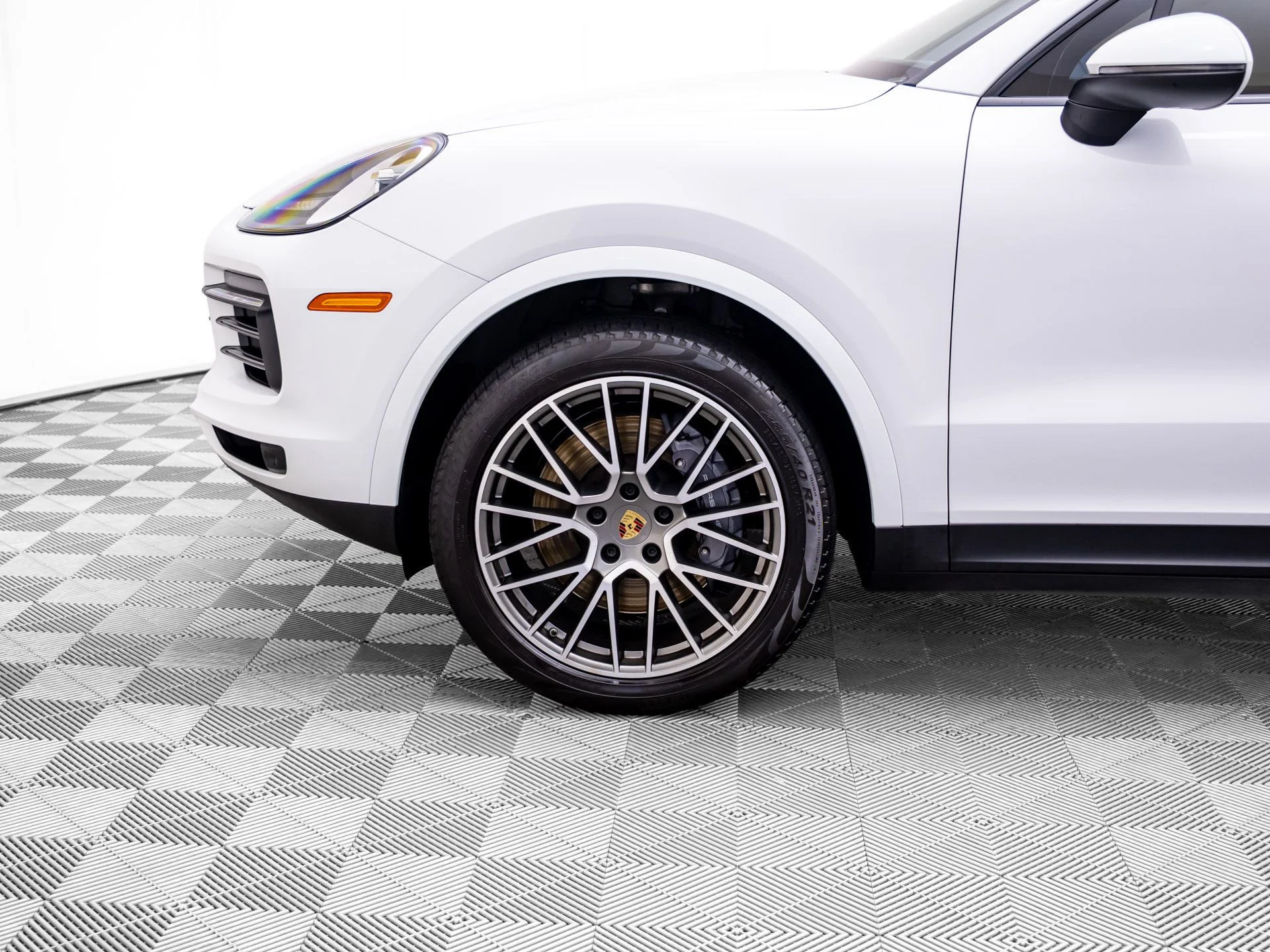 Certified Used 2023 White Porsche Platinum Edition image 36