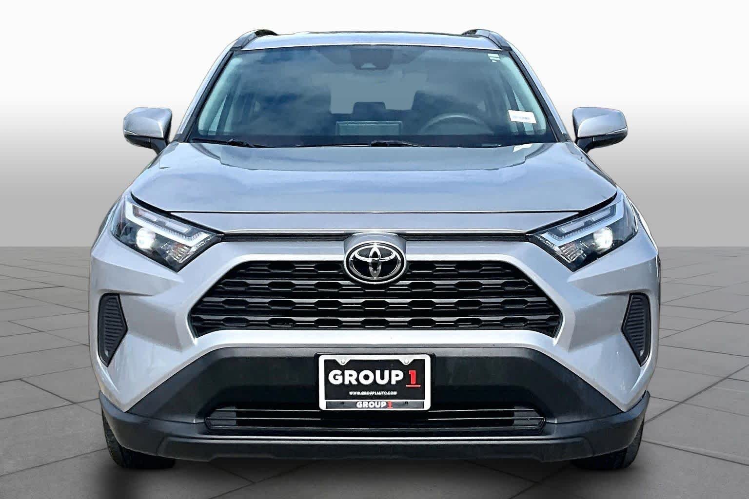 Used 2024 Silver Sky Metallic Toyota XLE image 4