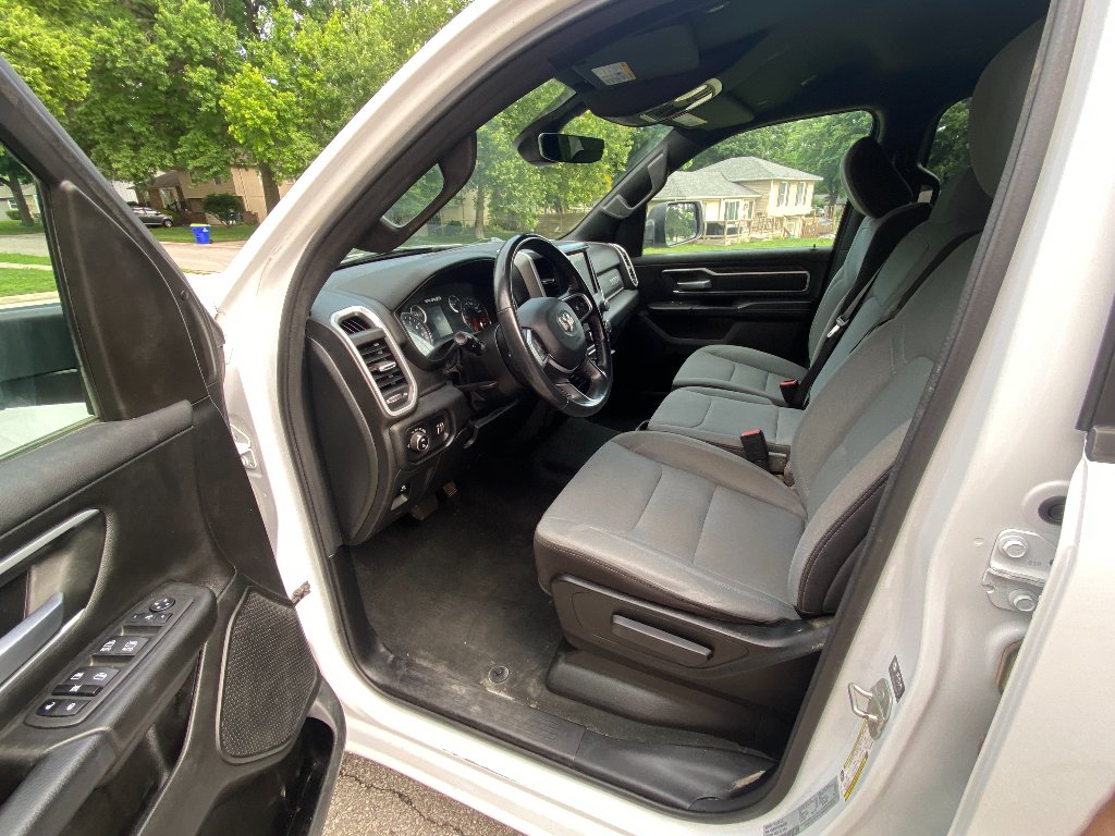 Used 2023 Bright White Clearcoat Ram Big Horn image 9