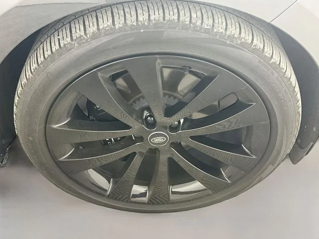 Certified Used 2024 Gray Land Rover Dynamic SE image 32