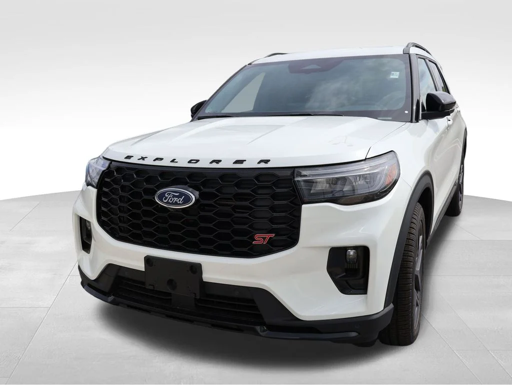 New 2026 White Ford ST image 3