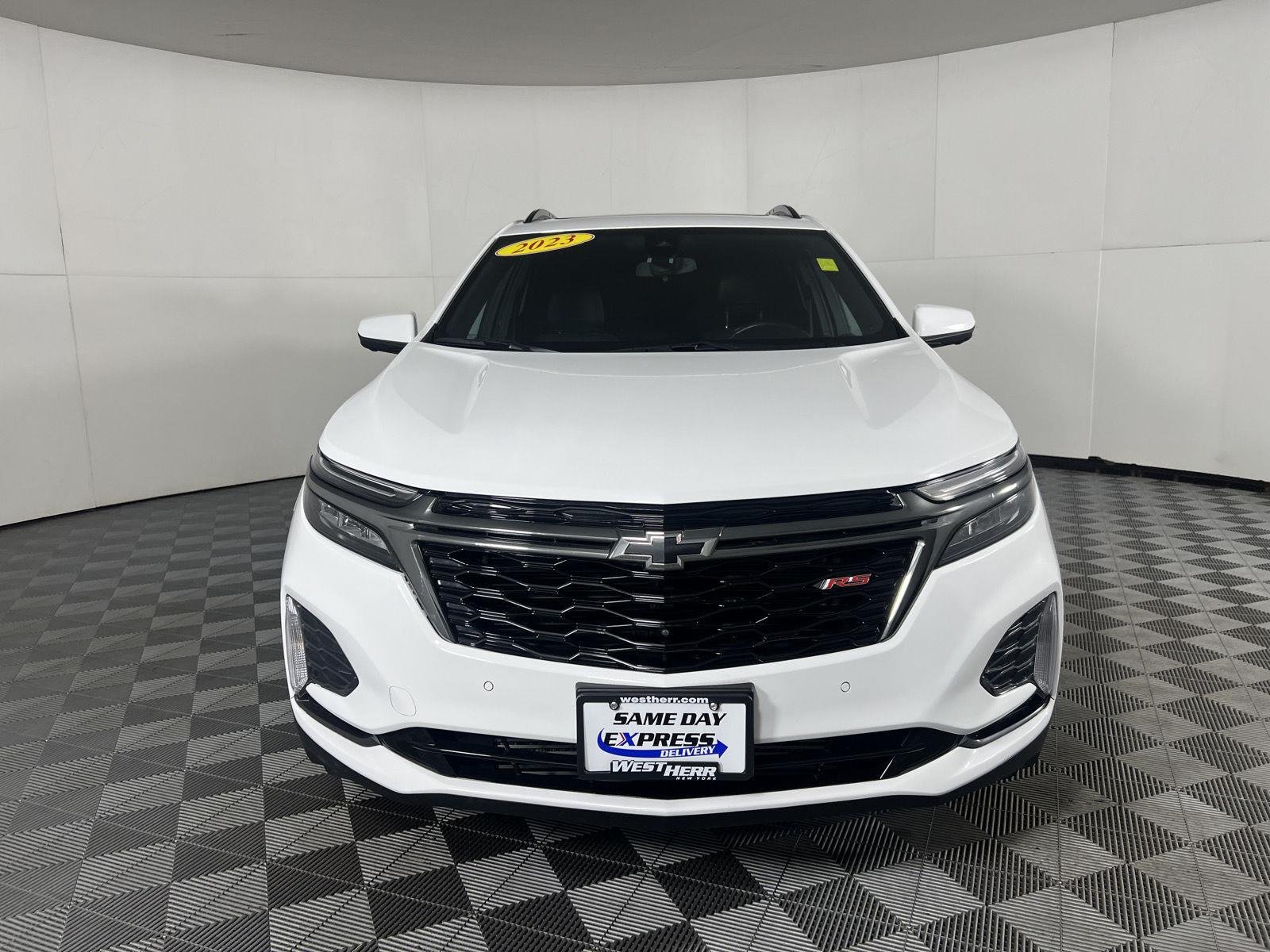 Used 2023 Summit White Chevrolet RS image 23