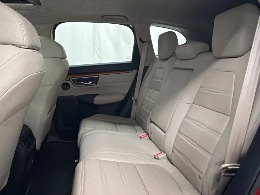 Used 2018 Red Honda EX-L image 23