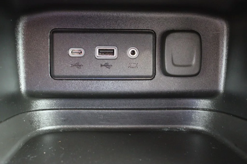 Used 2021 Black Chevrolet LT image 19