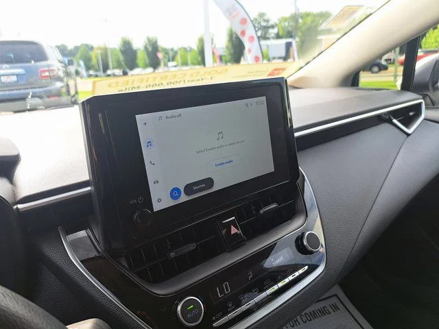 Certified Used 2025 White Toyota LE image 16