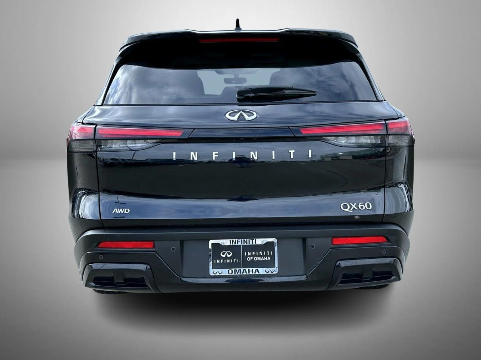 Used 2025 Black INFINITI LUXE image 6