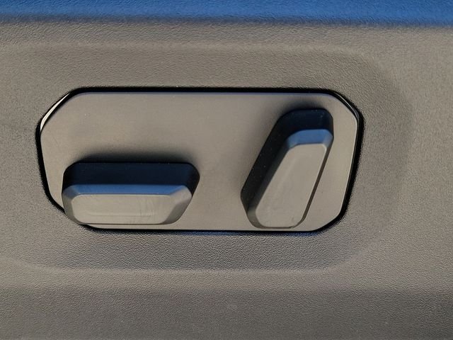 New 2026 Black Clearcoat Jeep Sahara image 13