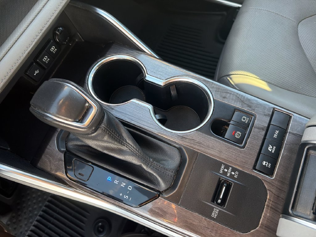 2021 Toyota Highlander Platinum - Photo 24