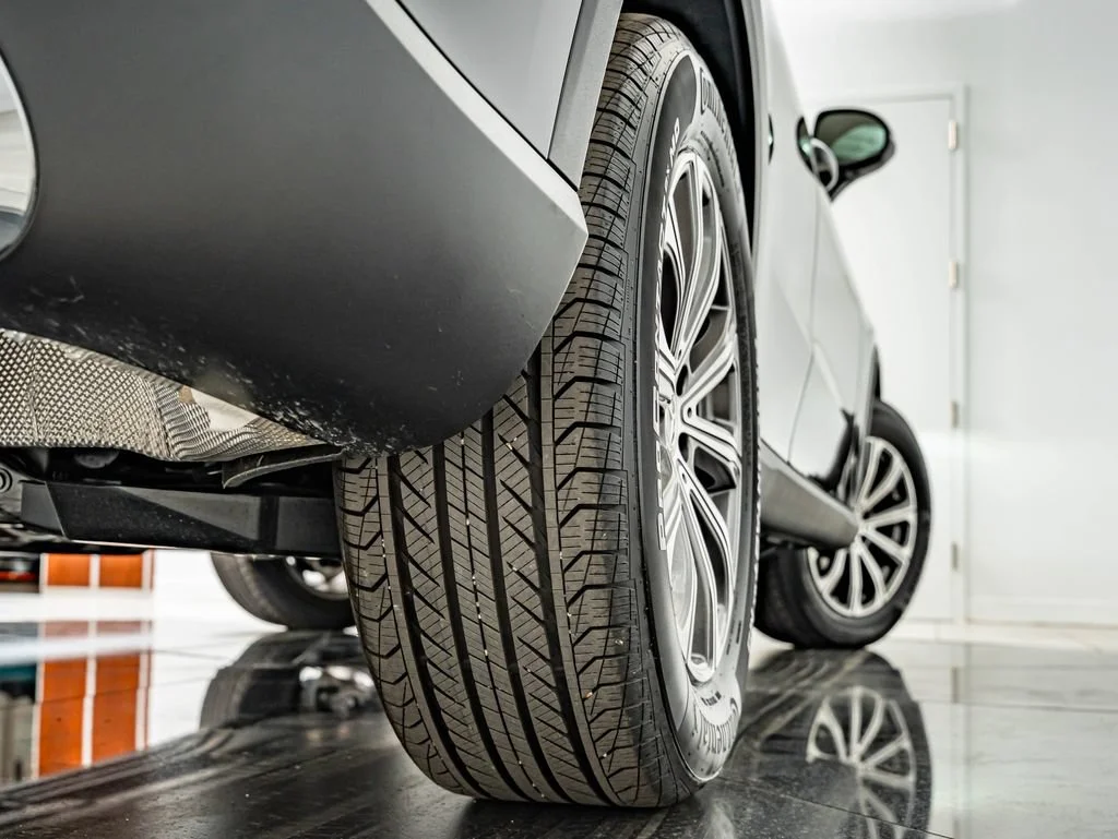 Certified Used 2026 Black Mercedes-Benz GLC 300 image 43