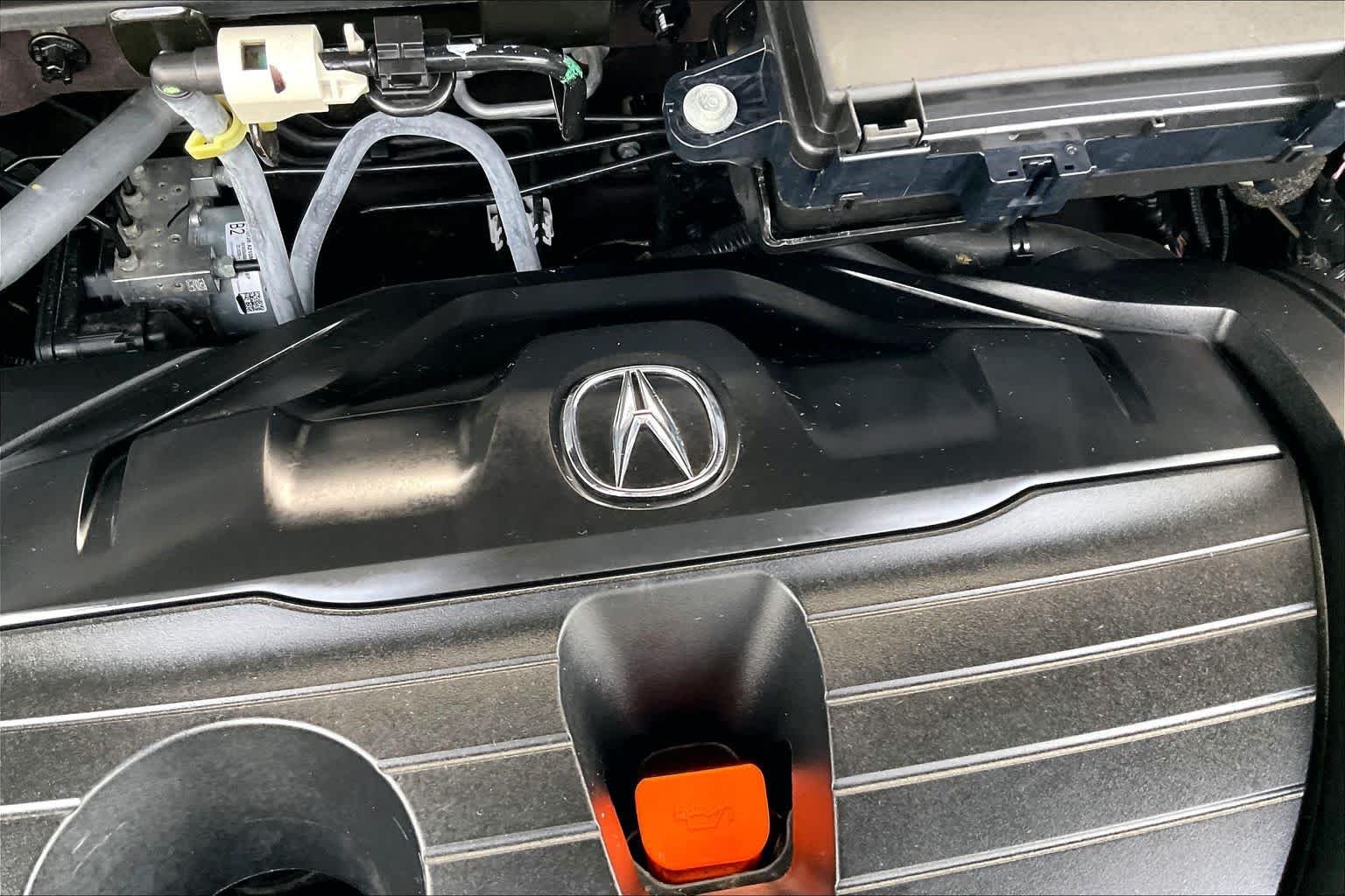 Certified Used 2025 Solar Silver Metallic Acura  image 29