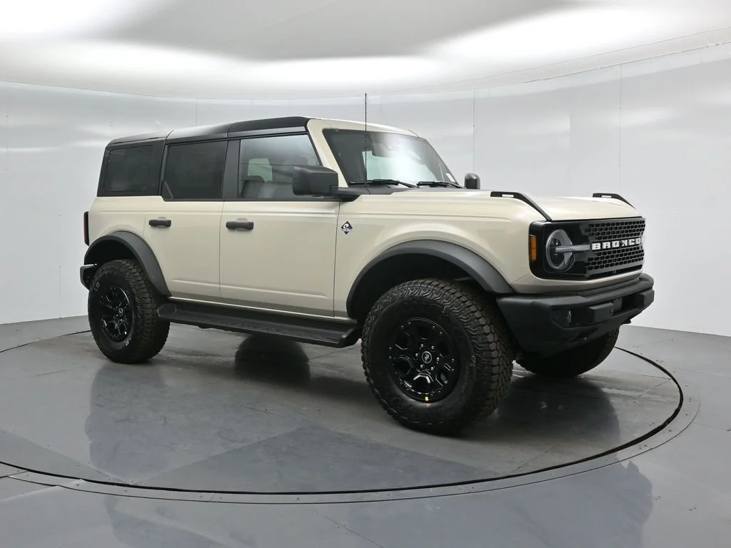 New 2026 Desert Sand Ford Outer Banks image 22