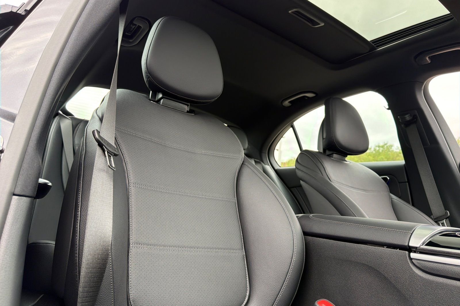 New 2026 Graphite Grey Metallic Mercedes-Benz C 300 image 3