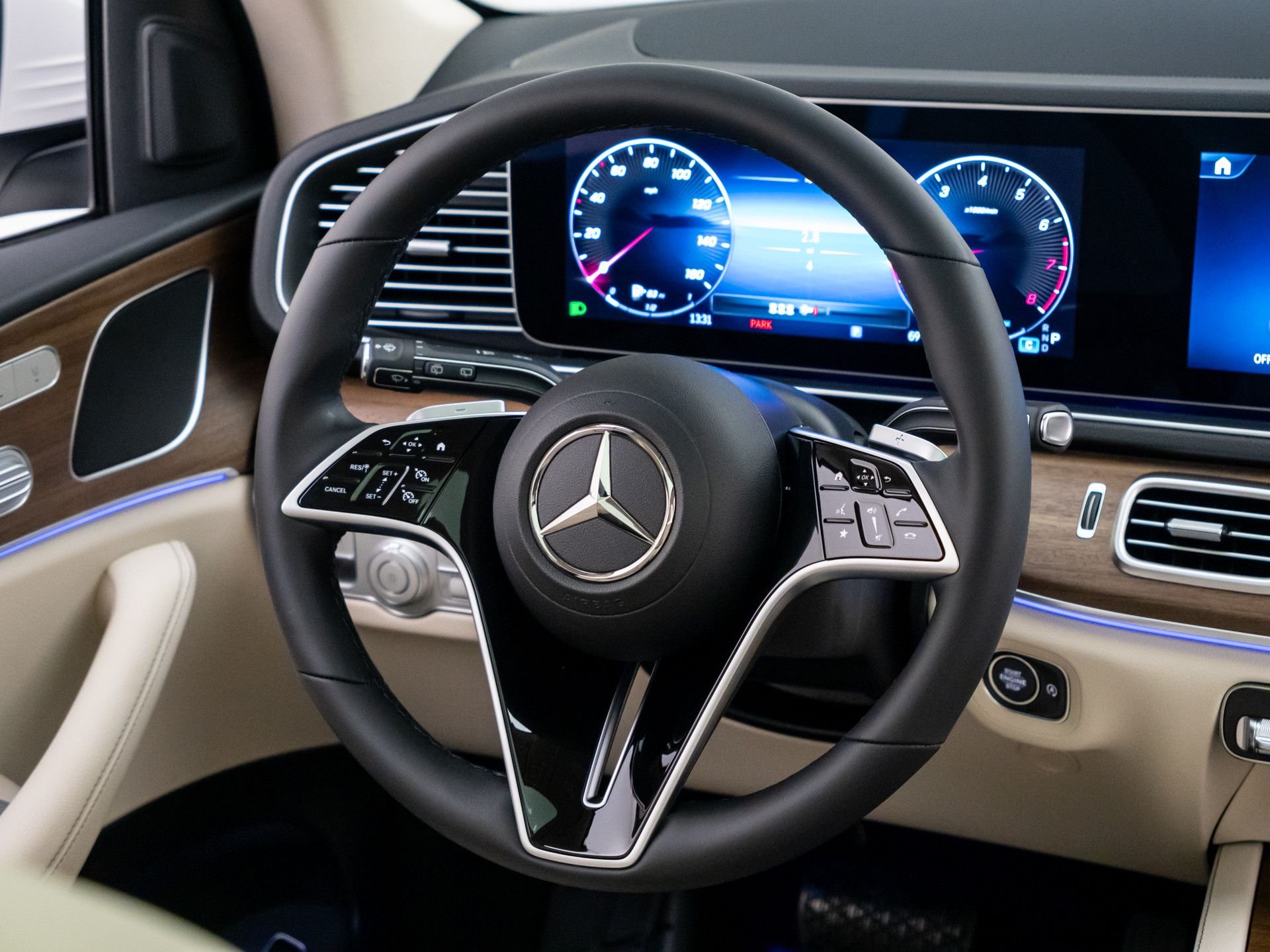 New 2026 Polar White Mercedes-Benz GLE 350 image 11