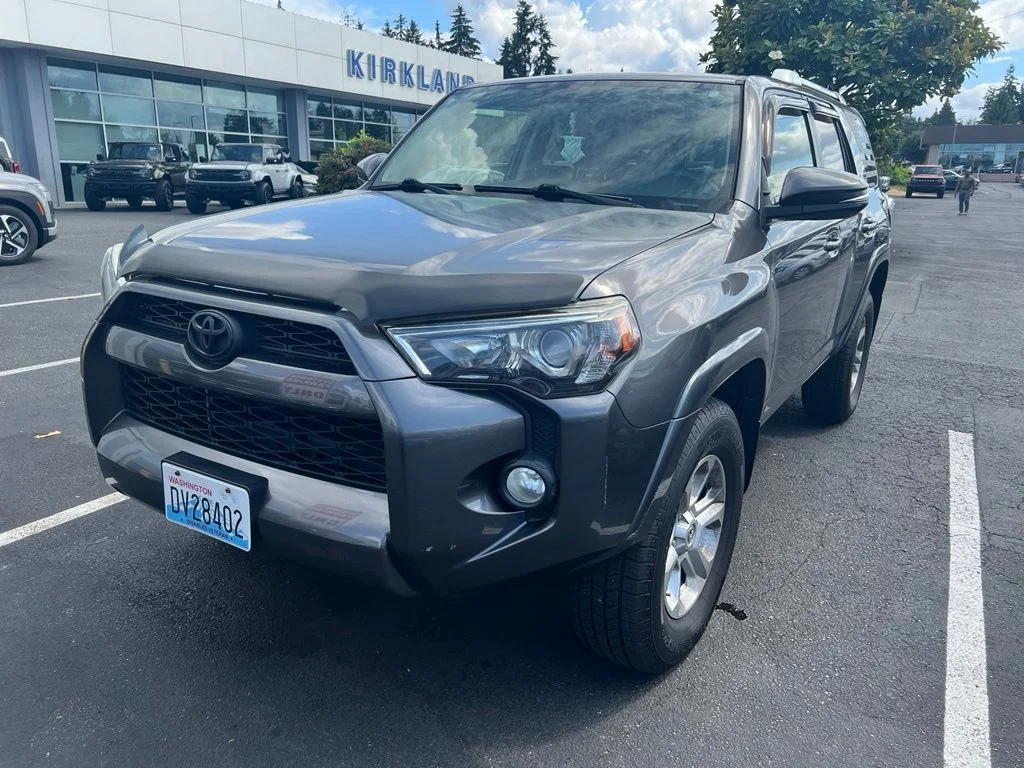 Used 2014 Gray Toyota SR5 Premium image 3