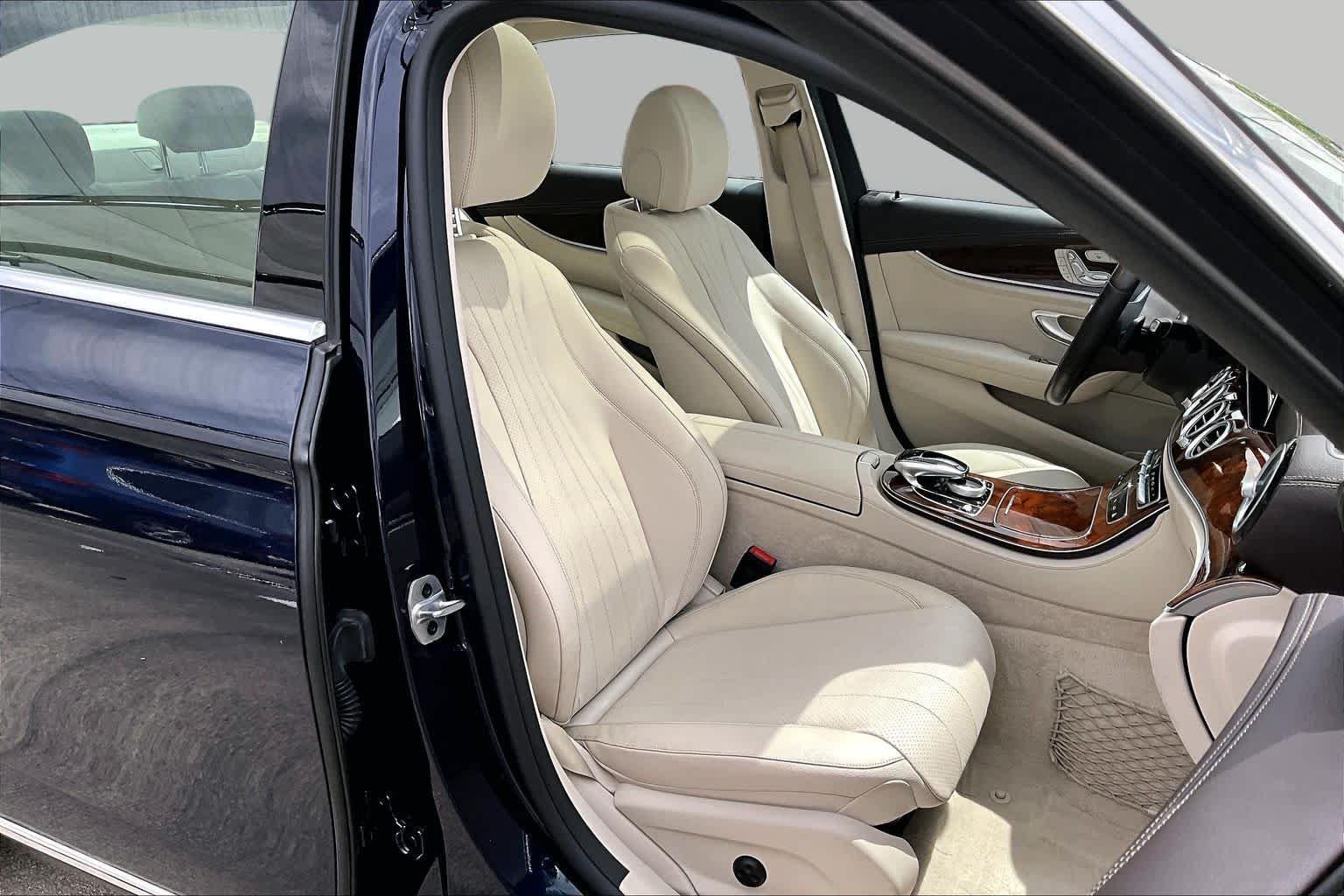 Used 2020 Lunar Blue Metallic Mercedes-Benz E 350 image 9