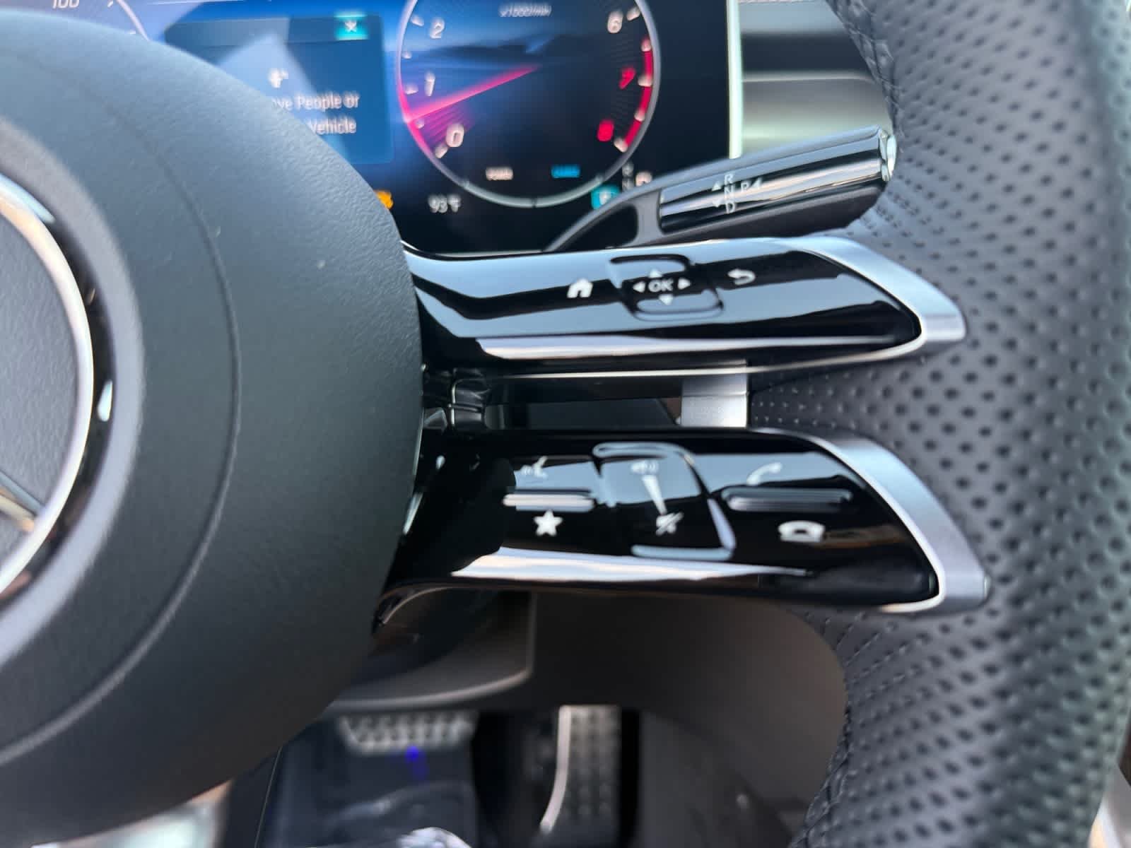 New 2027 Graphite Grey Metallic Mercedes-Benz CLE 450 image 21