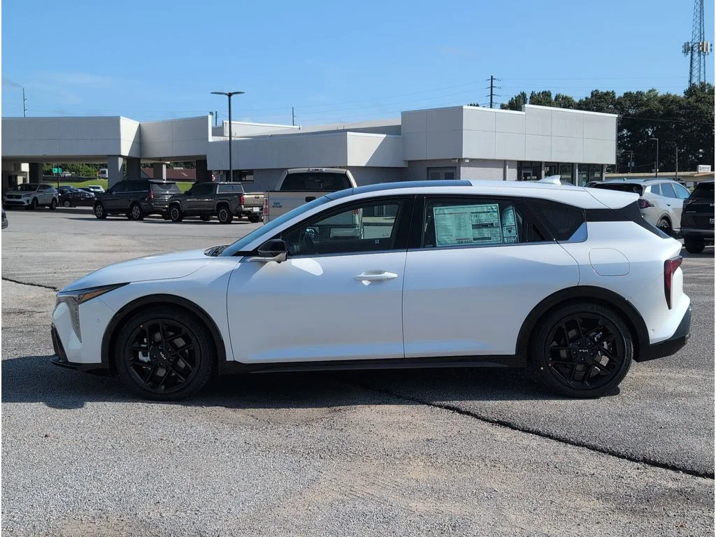 New 2026 Snow White Pearl Kia GT-Line Turbo image 2