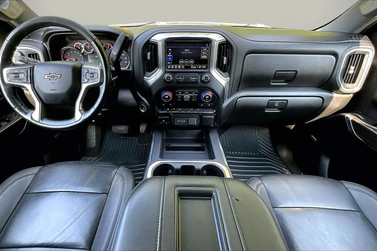 Used 2021 Silver Chevrolet RST image 14