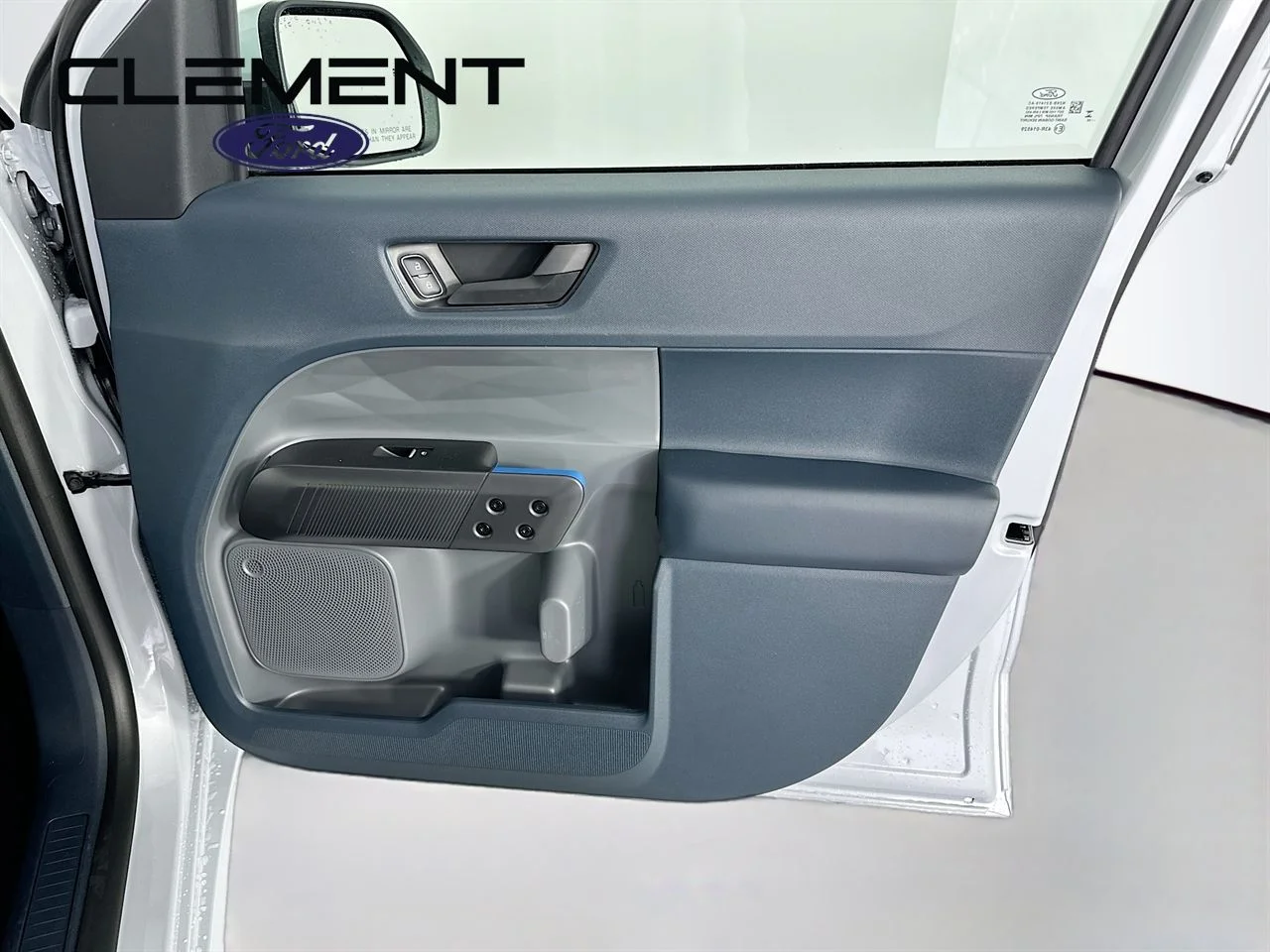 New 2026 Space White Metallic Ford Lobo™ image 62