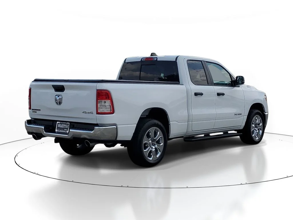 Used 2023 White Ram Big Horn/Lone Star image 3