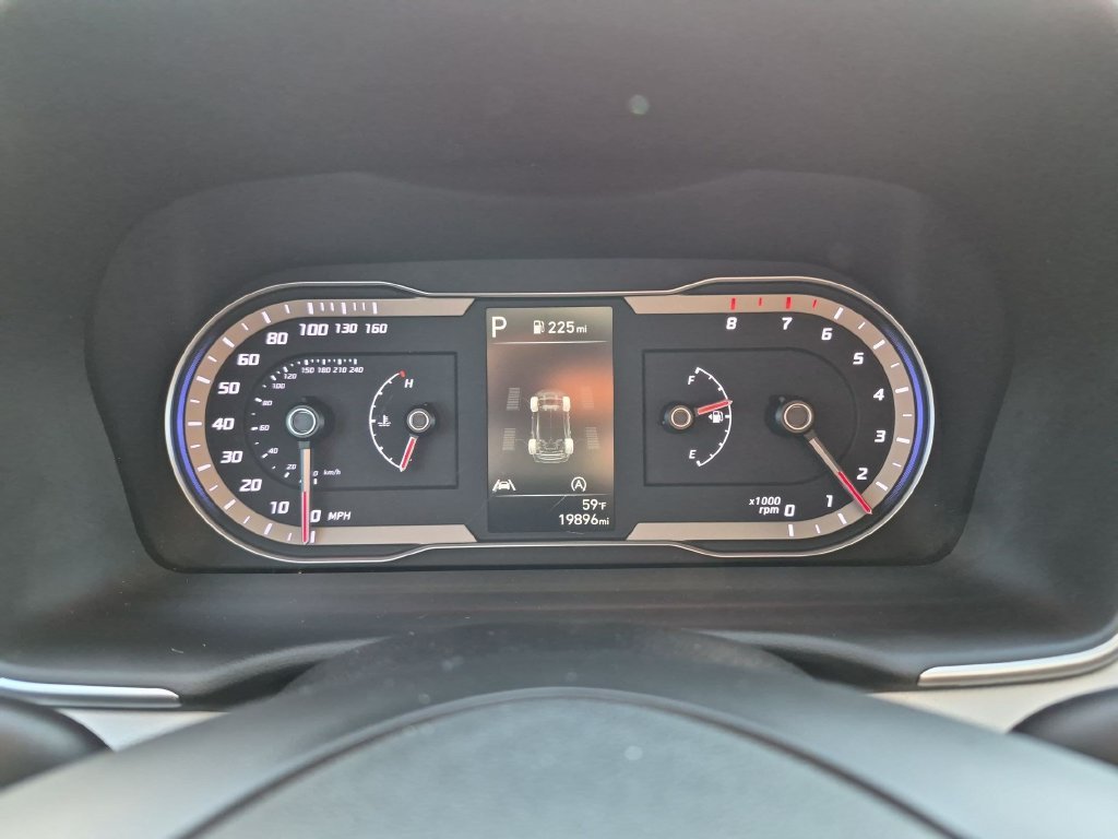 Certified Used 2024 Black Hyundai SE image 13