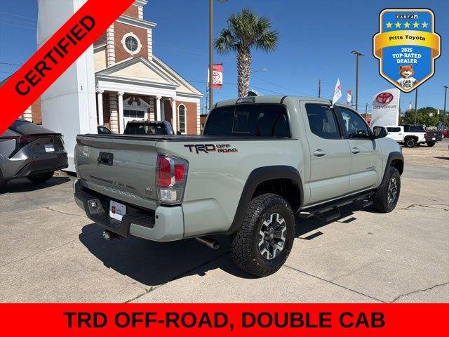 Certified Used 2022 LUNAR ROCK Toyota  image 5