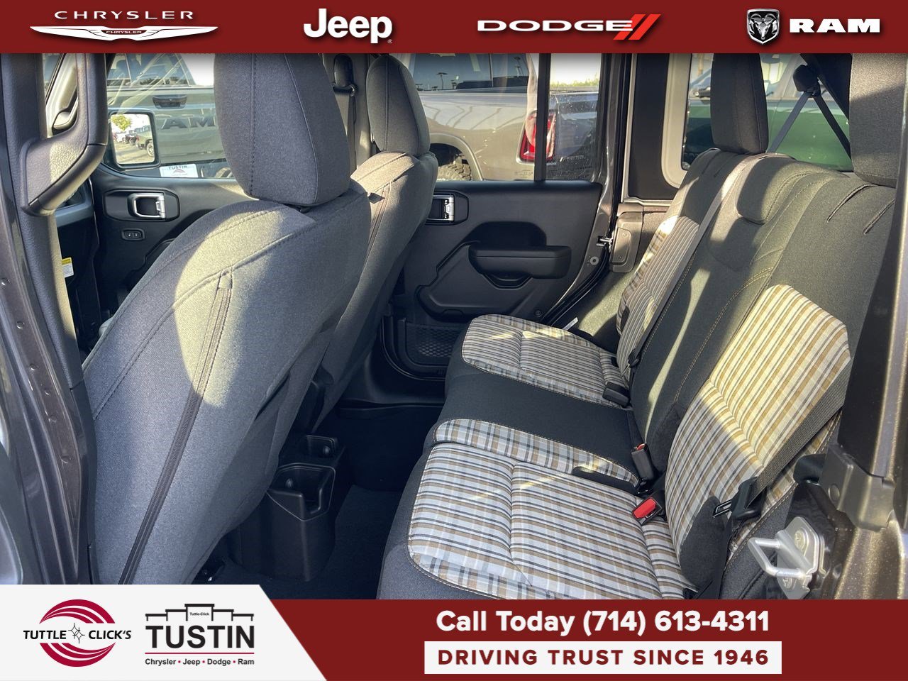 New 2026 Granite Crystal Metallic Clearcoat Jeep 85th Anniversary image 18
