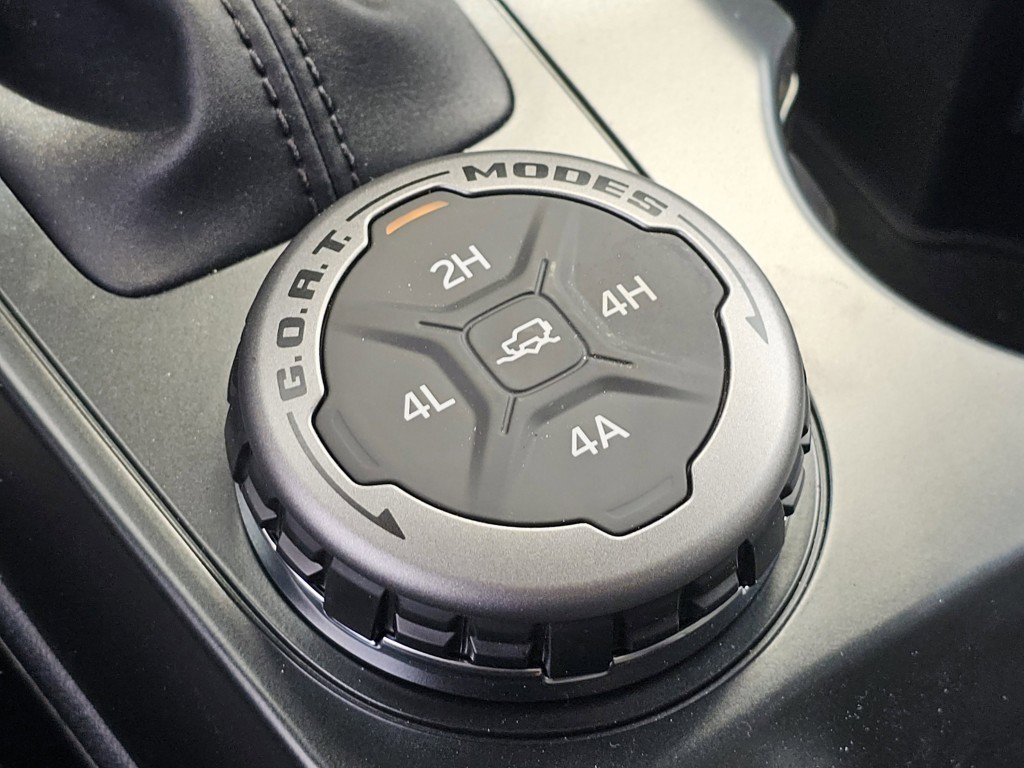 New 2026 Avalanche Ford Badlands image 9